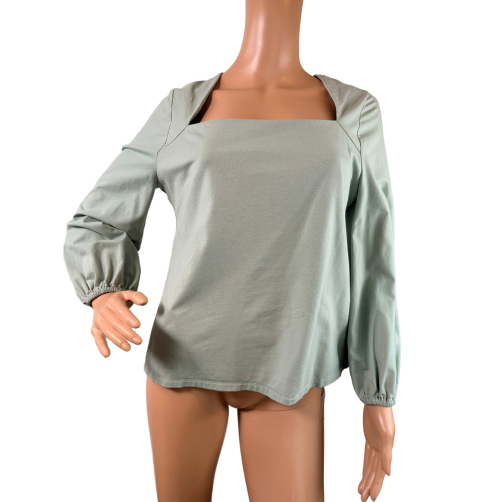 Women's Soft Surroundings Sz MP Sage Green Square Neck Top Minimalist Balletcore